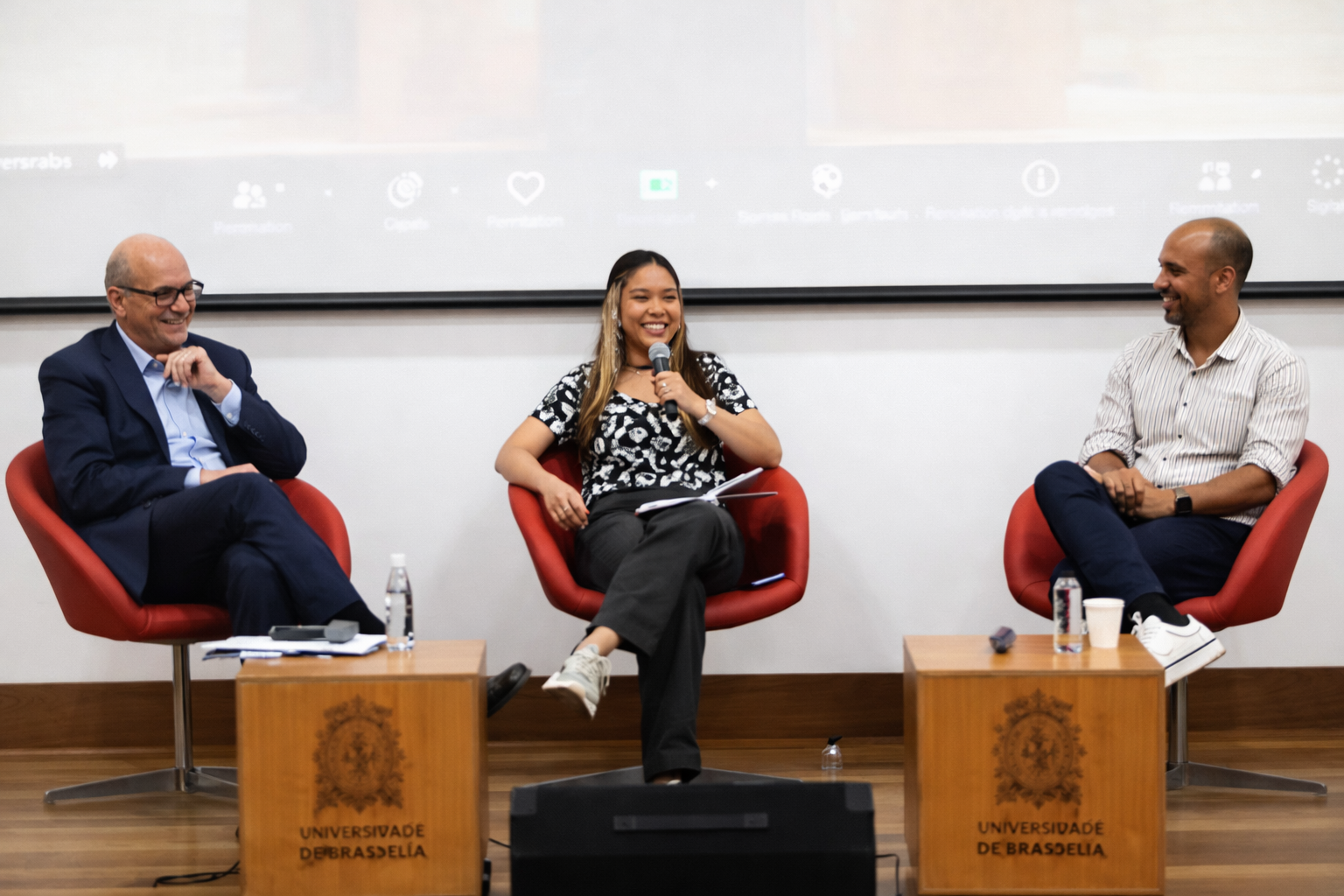 Conversatorio | Democracia y participación: Hacia una Constituyente Universitaria